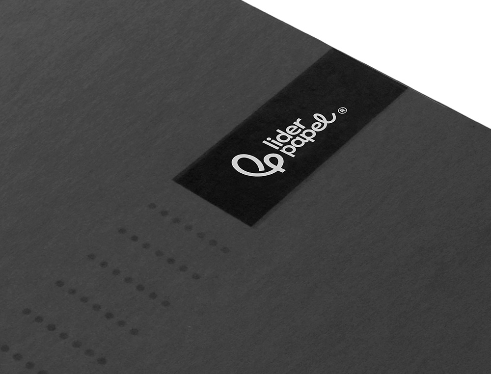 CAHIER SPIRALE LIDERPAPEL CRAFTY COUVERTURE CONTRECOLLE A4 240P 90G/M2 5X5MM MICROPERFOR4 TROUS COLORIS NOIR