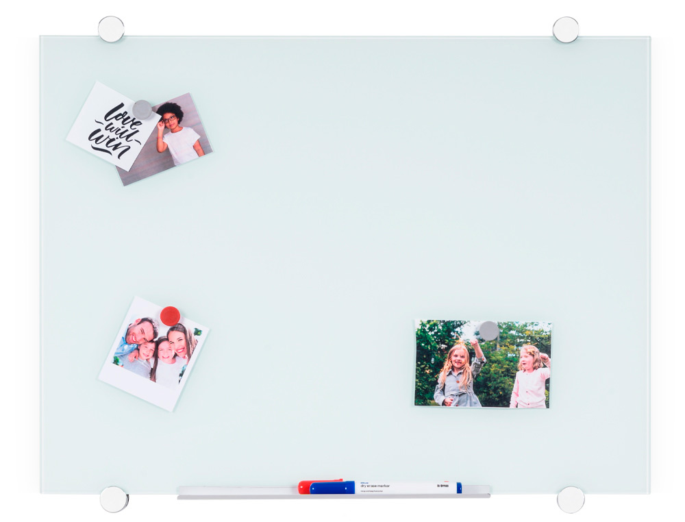 TABLEAU VERRE Q-CONNECT MAGNETIQUE 90X60CM INCLUS 2   AIMANTS 1 MARQUEUR EFFACABLE  1 BROSSE KIT FIXATION KF11313