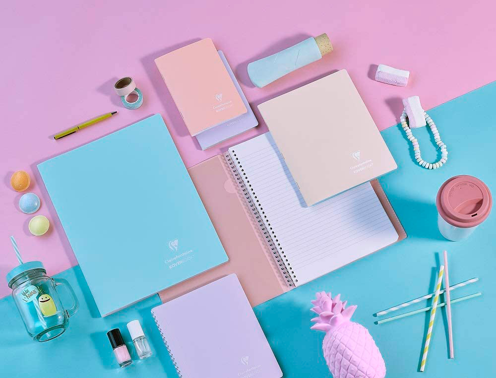 CAHIER PIQUE CLAIREFONTAINE KOVERBOOK BLUSH POLYPROPYLENE 24X32CM 96 PAGES SEYES        COLORIS PASTEL ASSORTIS