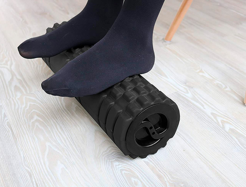 REPOSE-PIEDS UNILUX ROLLER FEET CYLINDRIQUE MASSANT      MOUSSE EVA EMBOUT PVC LARGEUR 44CM DIAMETRE 14CM COLORIS
