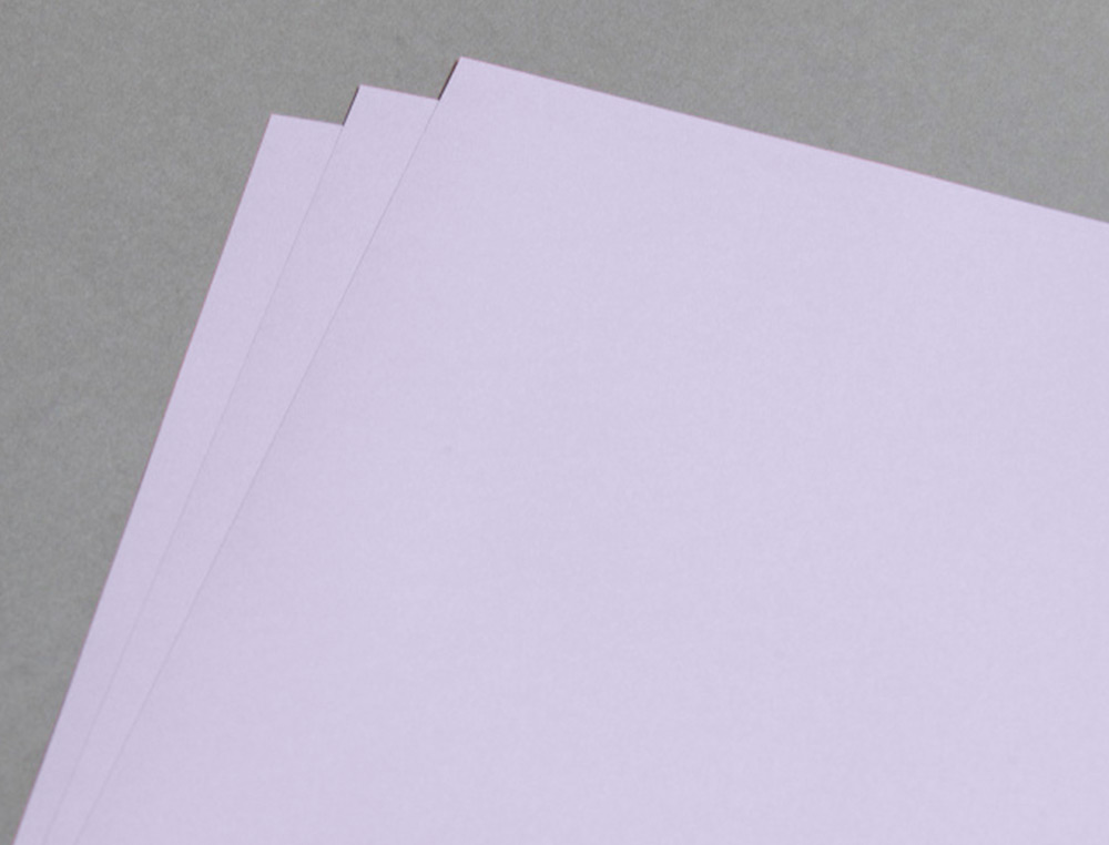 PAPIER CLAIREFONTAINE MULTIFONCTION LASER COULEUR   TROPHE A4 160G/M2 LILAS       PARFAITE OPACITE PAQUET 250
