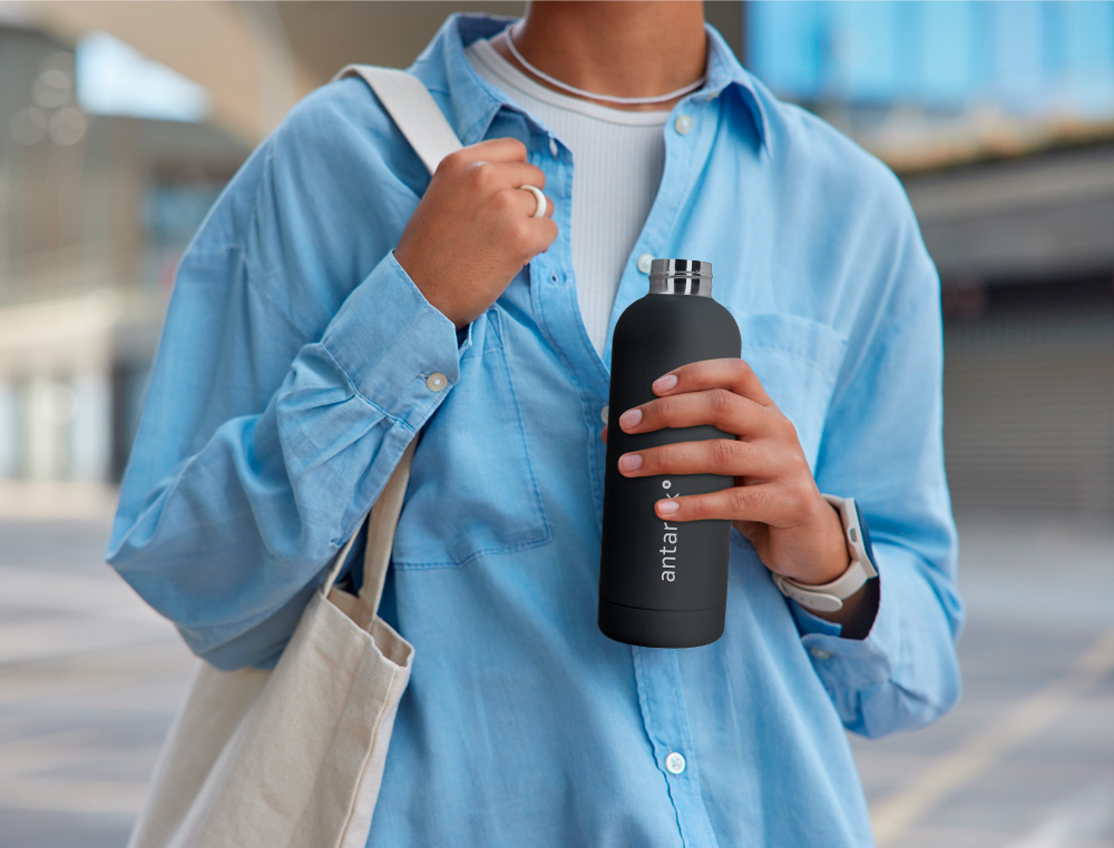 BOUTEILLE ISOTHERME ANTARTIK ACIER INOXYDABLE SANS BPA     500ML COLORIS NOIR