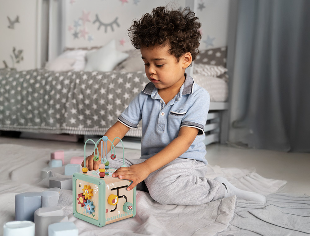 JEU ENFANT IMAGINOVO CUBES D'ACTIVITES BOIS +18MOIS      15,5X15,5X28 CM