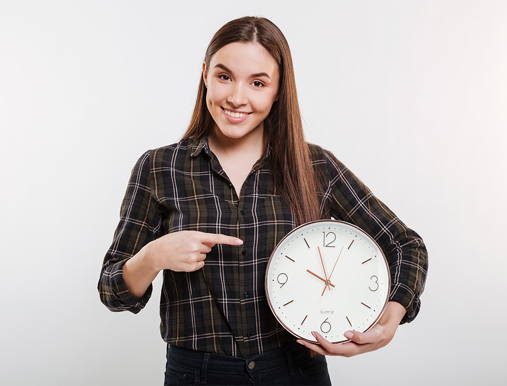HORLOGE MURALE Q-CONNECT METALLIQUE MOUVEMENT          SILENCIEUX DIAMETRE 35,5 CM   COLORIS CHROME