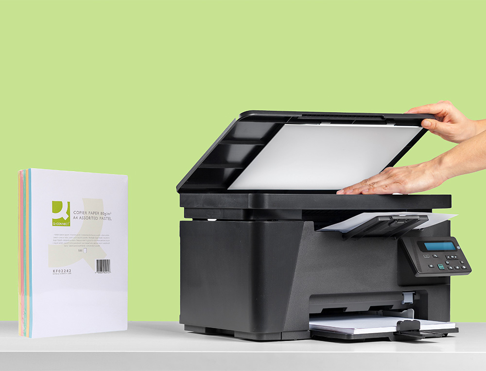PAPIER COULEUR Q-CONNECT MULTIFONCTION A4 80G/M2 5 COLORIS ASSORTIS CLAIRS RAMETTE 500 FEUILLES