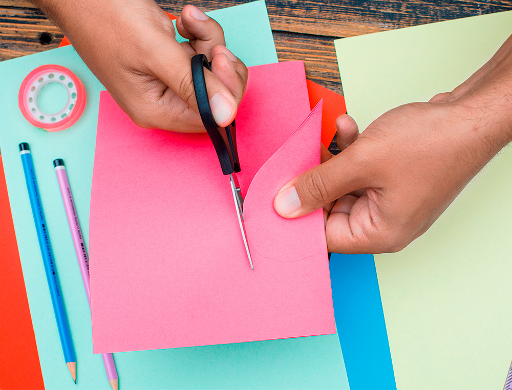 PAPIER COULEUR Q-CONNECT MULTIFONCTION A4 80G/M2 5 COLORIS ASSORTIS INTENSES RAMETTE 500 FEUILLES